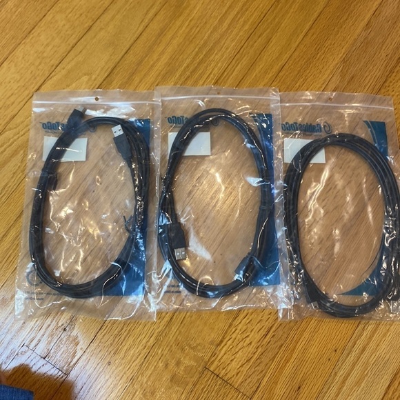 SET OF 3 NEW NWT Cables to Go 6.6ft (2m) USB 2.0 A to Mini-B Cable - Picture 4 of 4